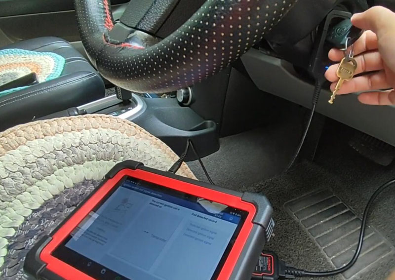 how-to-use-launch-x431-key-programmer-and-universal-car-keys-10